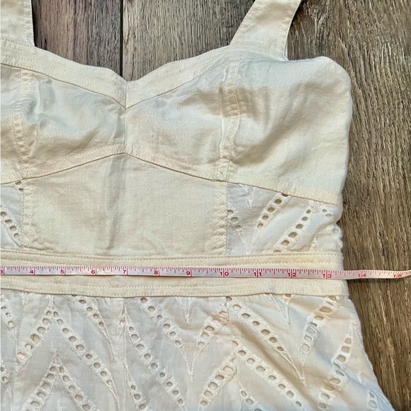 Anthropologie Ett:twa Womens Alice Eyelet Jumpsuit Embroidered White Size 6 - Picture 10 of 14